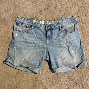 Bullhead shorts